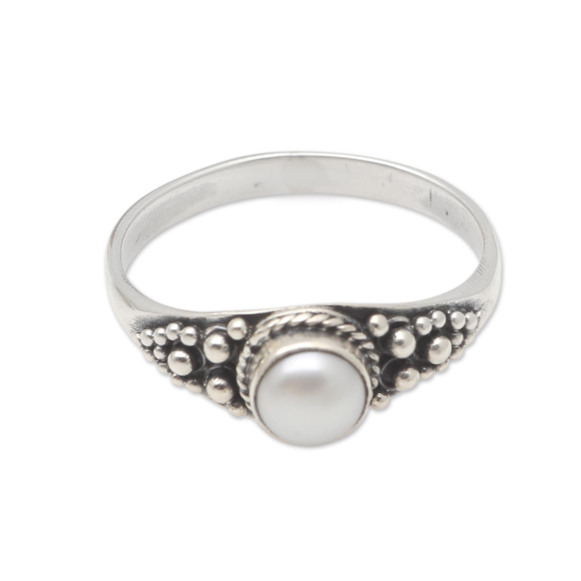 Cultured Pearl and Sterling Silver Single Stone Ring - Opposite Directions